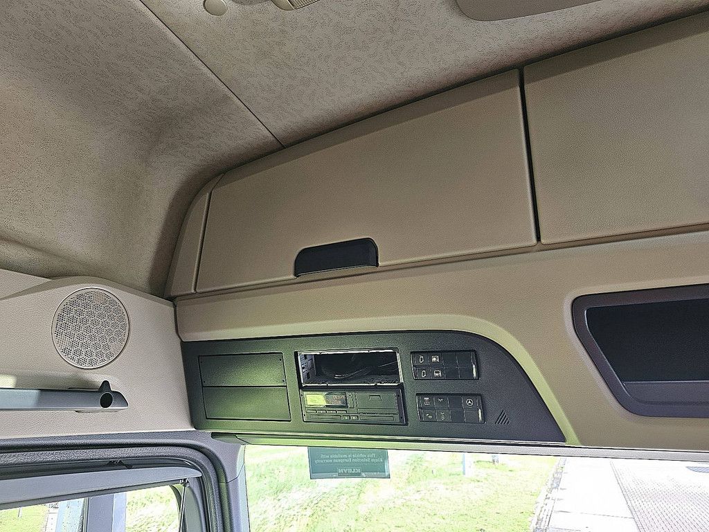 MERCEDES-BENZ ACTROS 1853 LS mp5 retarder 2x tank