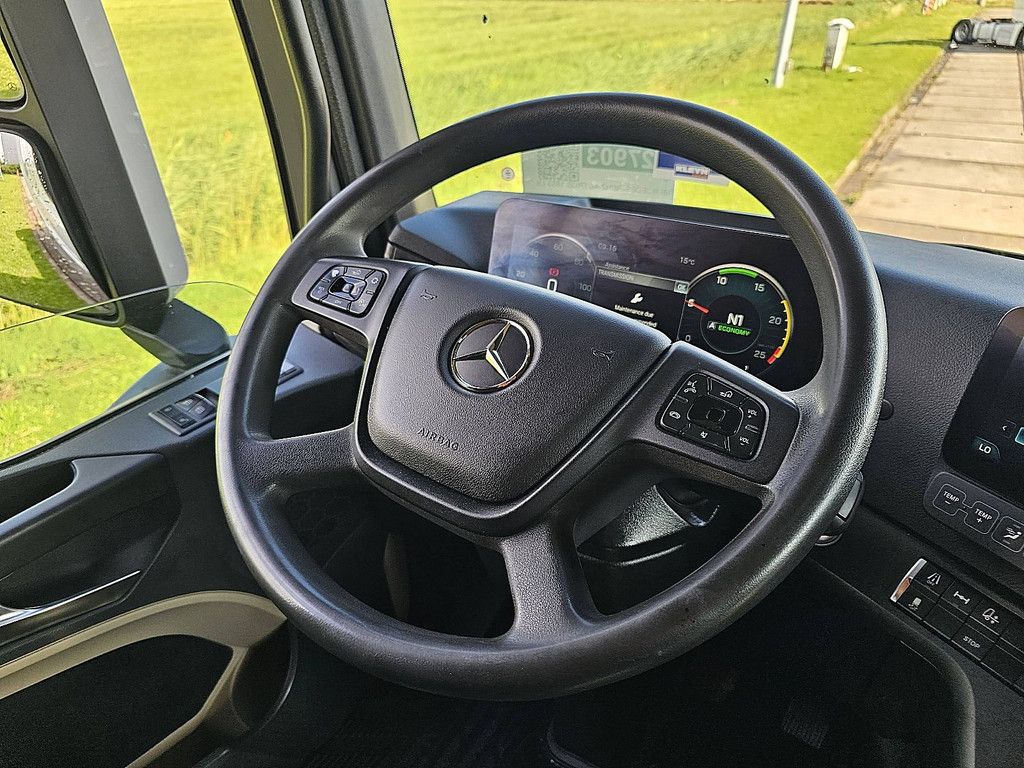 MERCEDES-BENZ ACTROS 1853 LS mp5 retarder 2x tank
