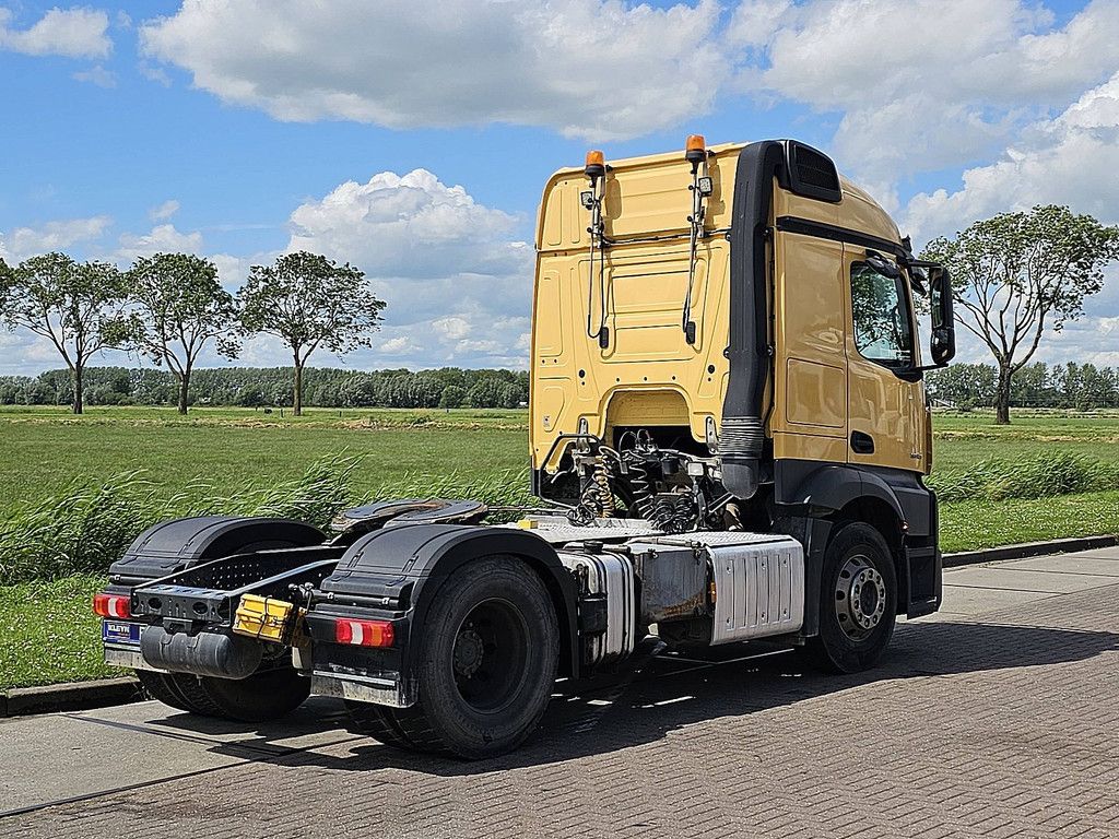 MERCEDES-BENZ ACTROS 1843