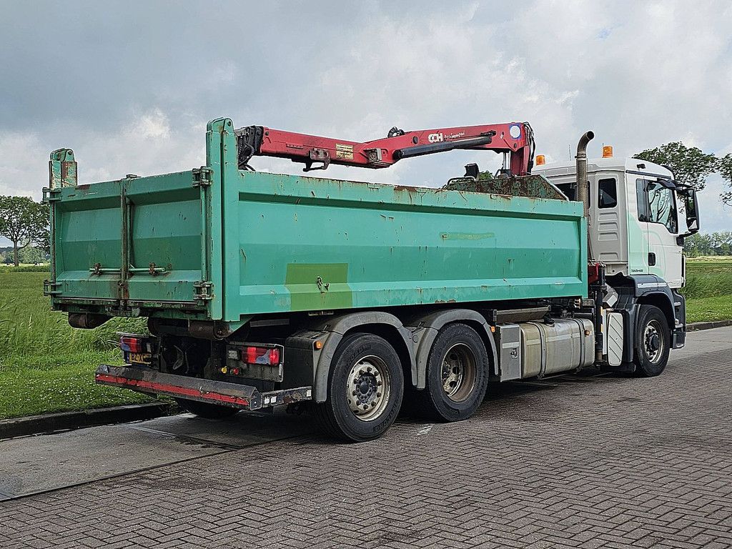 M.A.N. 26.400 TGS 6x4h-4 eev hmf crane