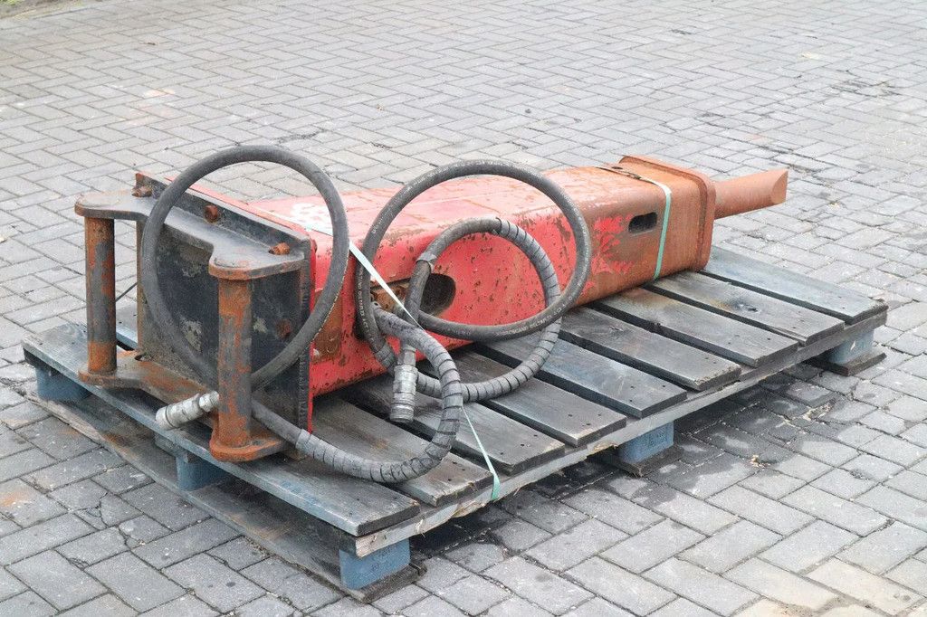 Socomec DMS 740 DMS 740 HAMMER | HYDRAULIC BREAKER | S60