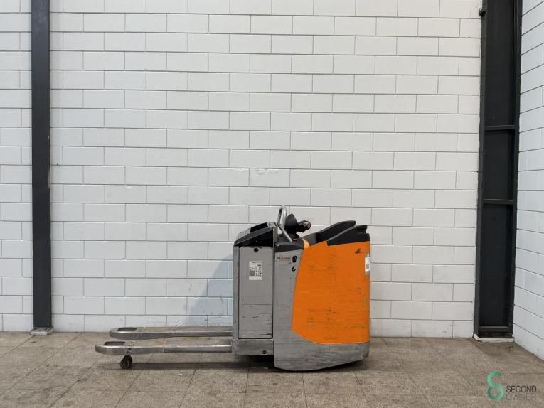 Pallet trucks Electric Still EXU-S22 2016
