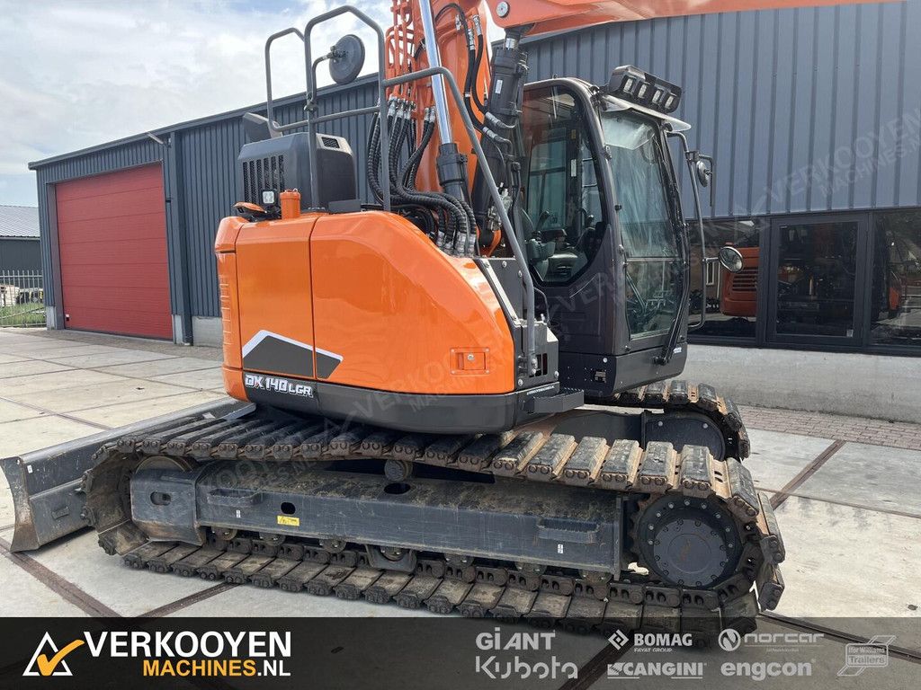 2023 Doosan DX140 LCR-7 VK10818 Develon