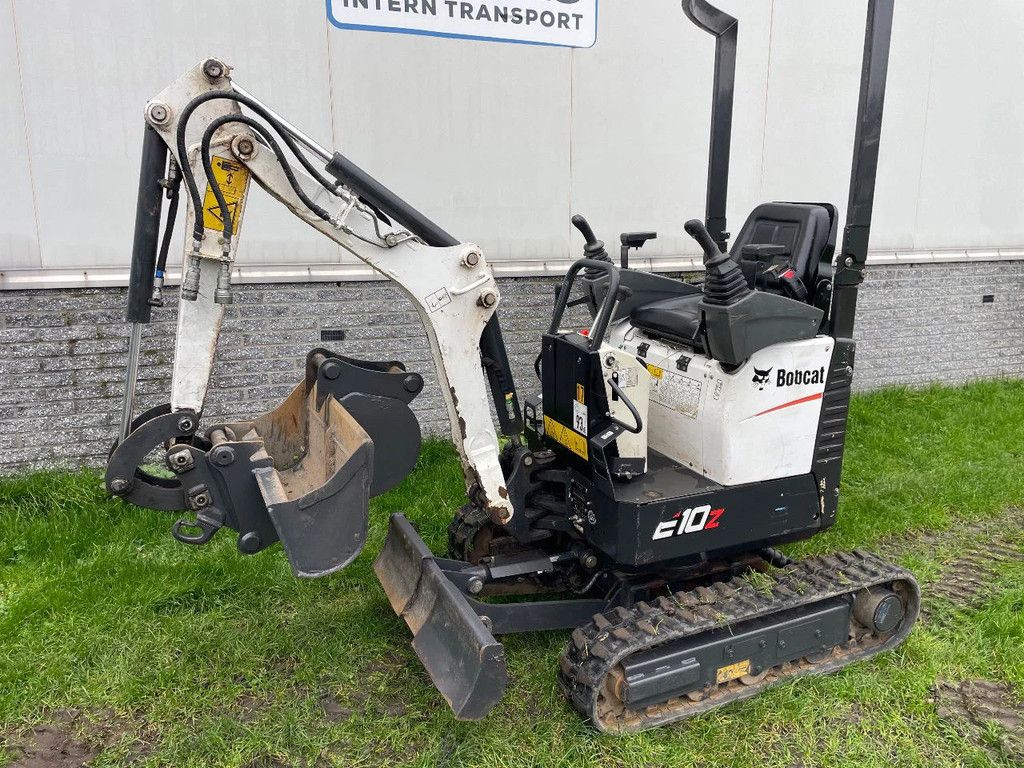 Bobcat E10 minigraver BJ 2023 slechts 615 uur