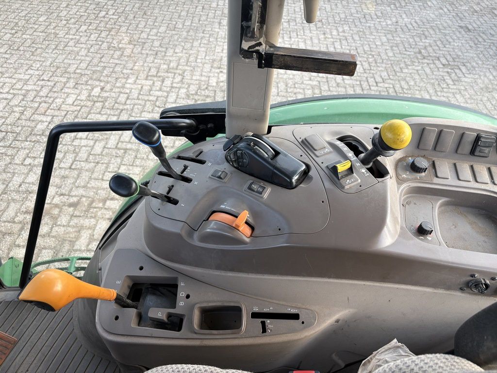 John Deere 6090 RC