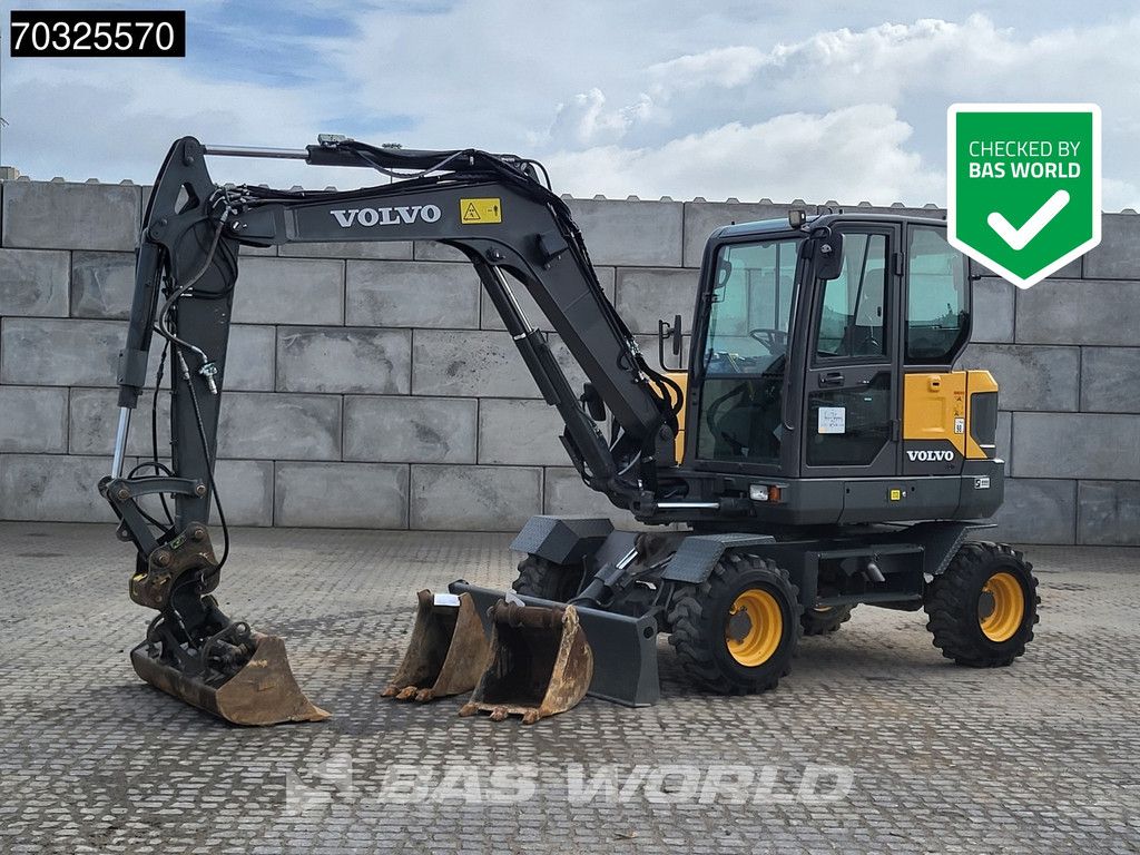 Volvo EW60 E A/C - 3 Buckets