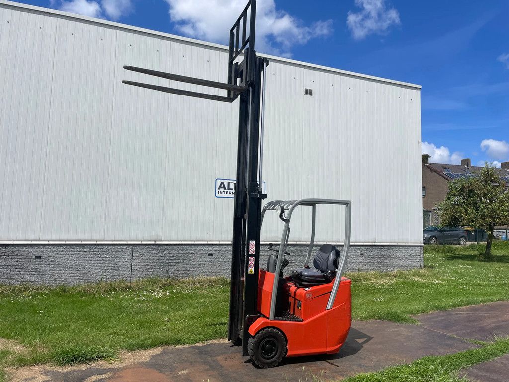 BT BT C3E100 / Cesab Blitz 100 compacte heftruck NIEUWE ACCU