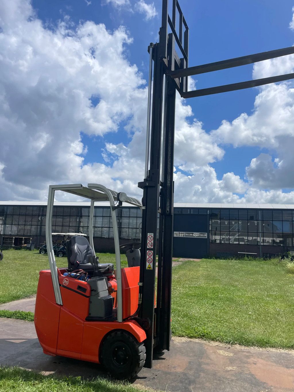 BT BT C3E100 / Cesab Blitz 100 compacte heftruck NIEUWE ACCU