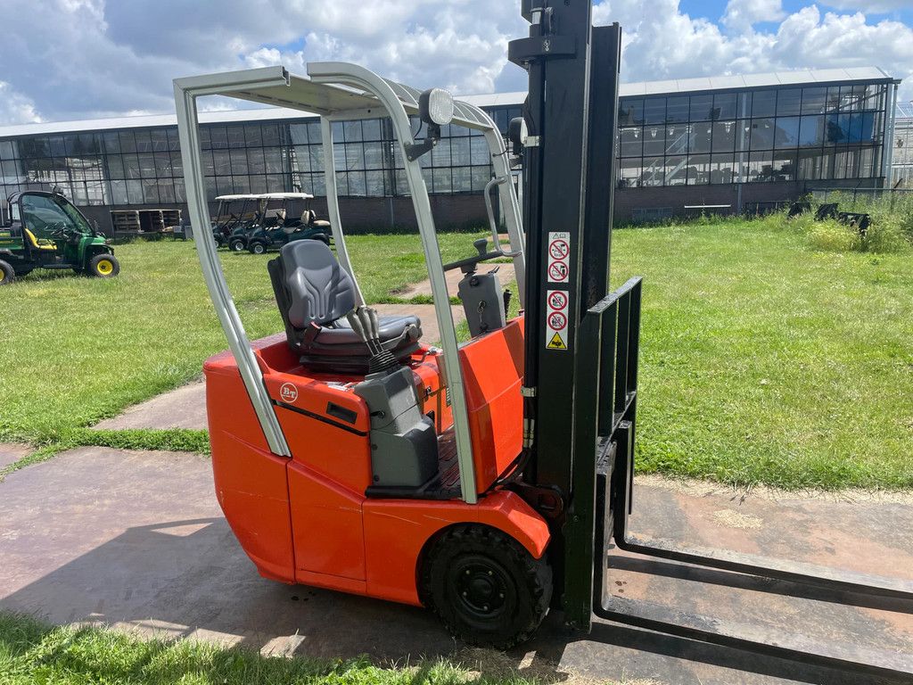 BT BT C3E100 / Cesab Blitz 100 compacte heftruck NIEUWE ACCU