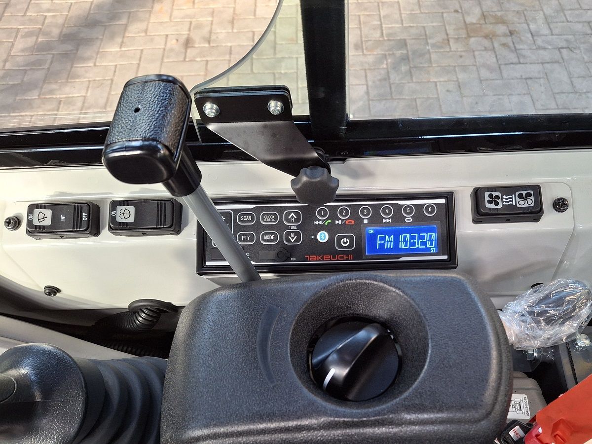 Takeuchi TB225 LSA Extra, minigraver, minikraan, BJ2026, Nieuw!