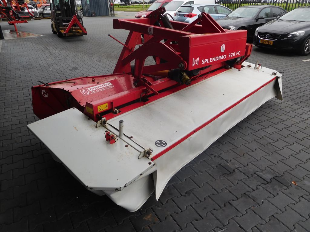 LELY SPLENDIMO 320 FC