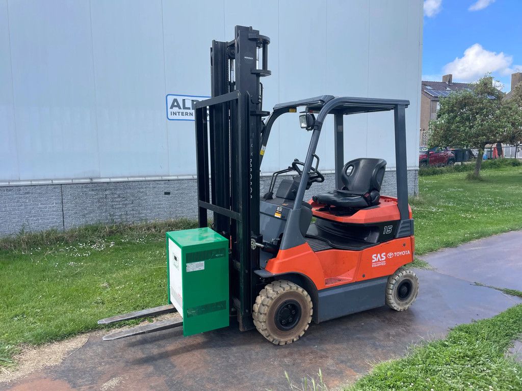 Toyota 7FBH15 heftruck 4m mast
