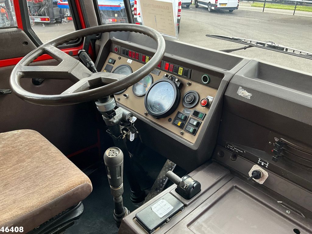 DAF ATI 1900 Manual Full steel suspension Just 153.643 km!