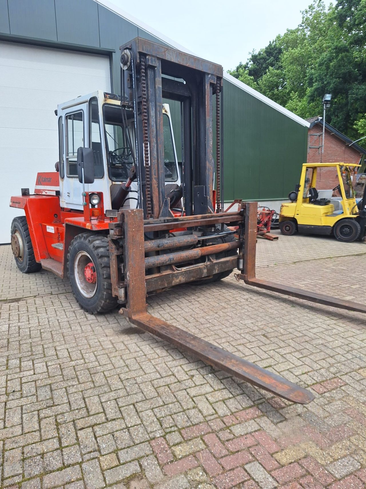 Te koop Kalmar DC8/600 in zeer goede staat.