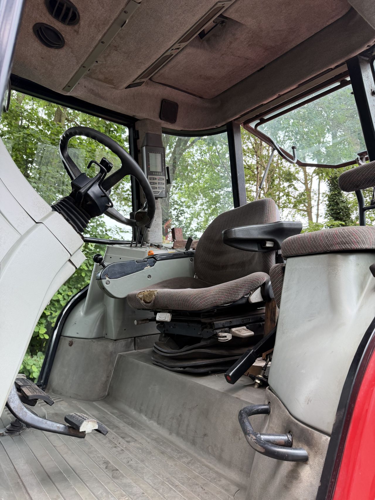 Massey Ferguson 8240
