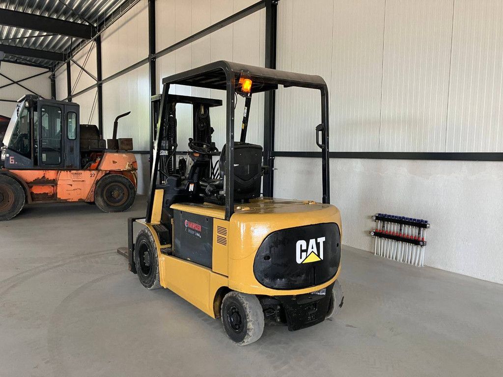Gabelstapler Caterpillar EP30K-PAC Elektro 3000 kg 4,7 m 2009