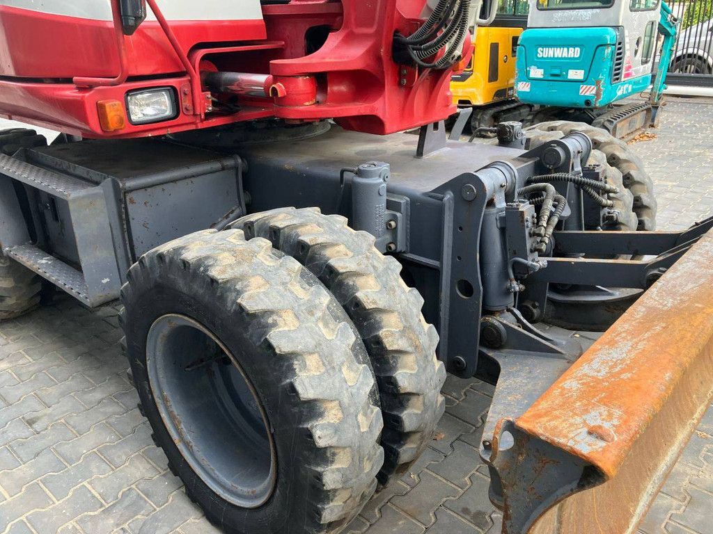 Wheel excavator Takeuchi TB295W Diesel 74kW 2014