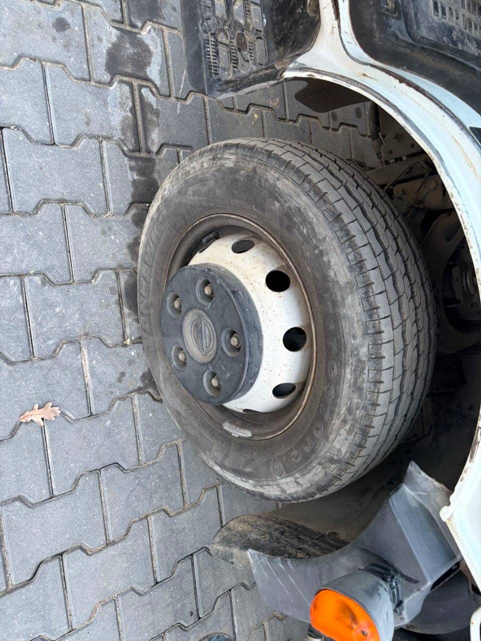 Nissan Cabstar selbstfahrende Hubarbeitsbühne mit Multitel 160ALU 16,5 m Hubarbeitsbühne, Baujahr 2008