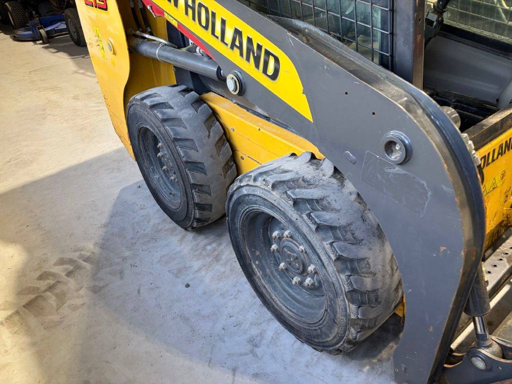 Skid steer loader New Holland L213 Diesel 36kW 2018