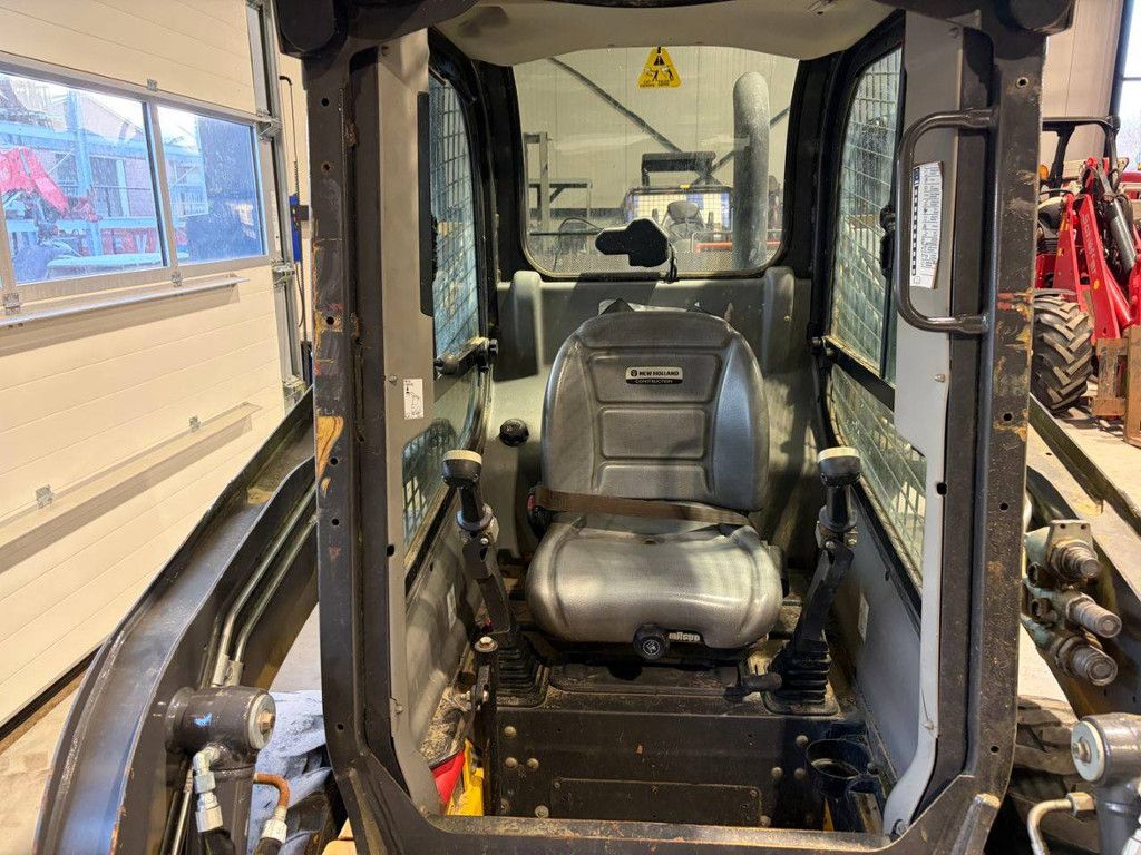 Skid steer loader New Holland L213 Diesel 36kW 2018