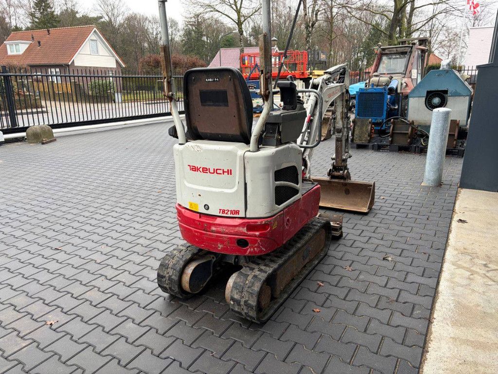 Minibagger Takeuchi TB210R Diesel 8,8 kW 2015