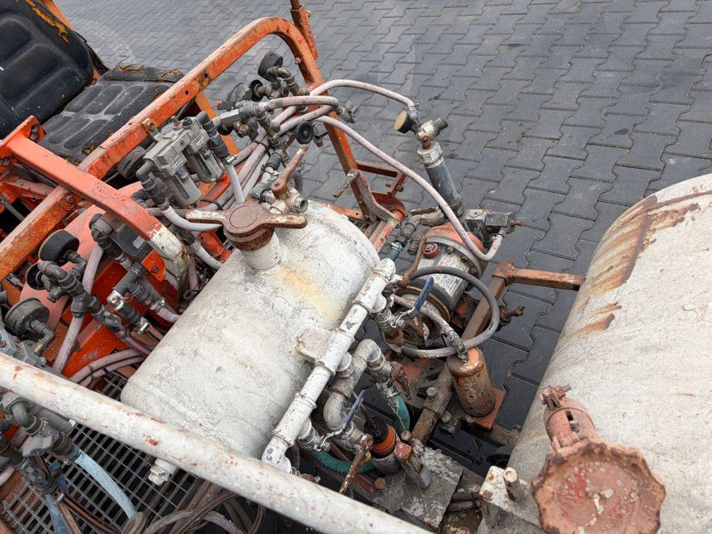 Road marking machine Hoffmann Diesel