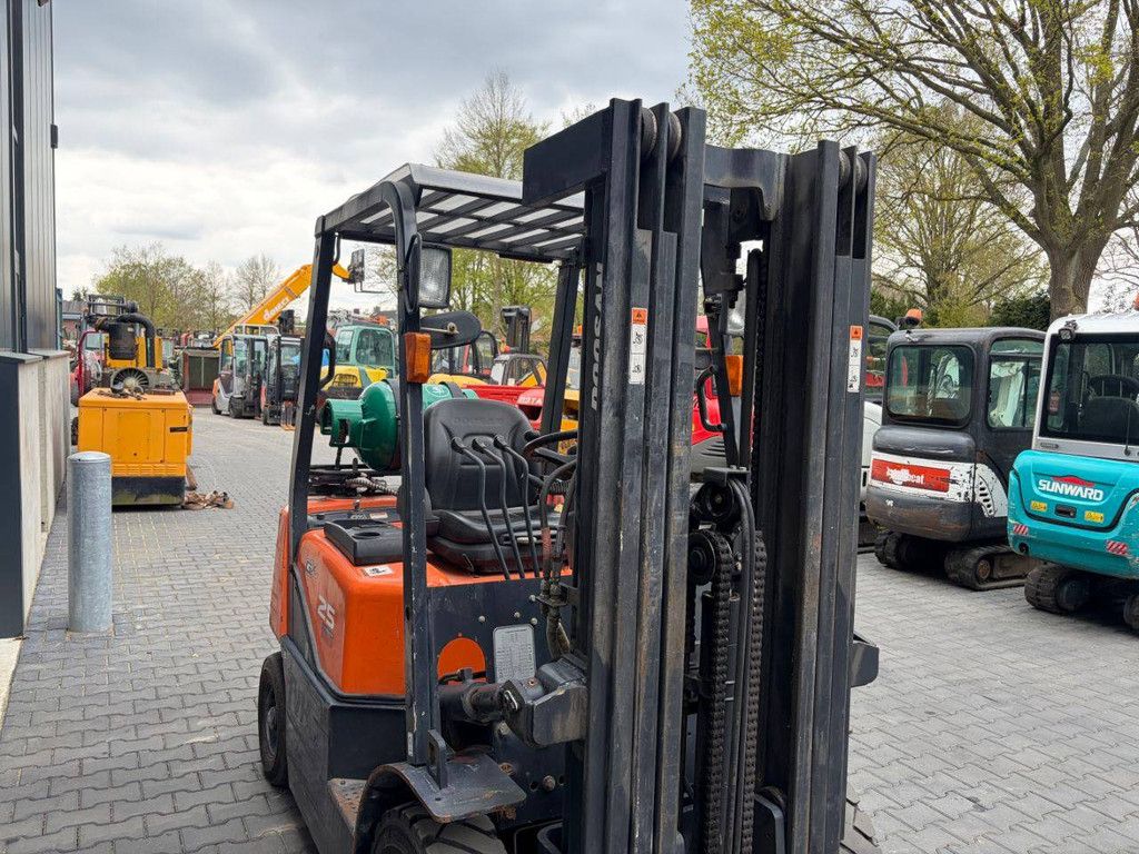 Doosan GX25 LPG Forklift 2500kg 2012