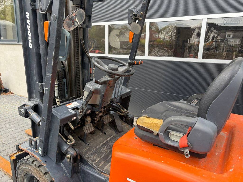 Doosan GX25 LPG Forklift 2500kg 2012