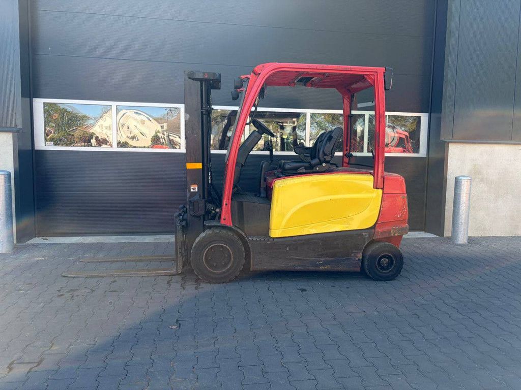 Hyster J3.5XN Electric Forklift 3340kg 4.61m 2013