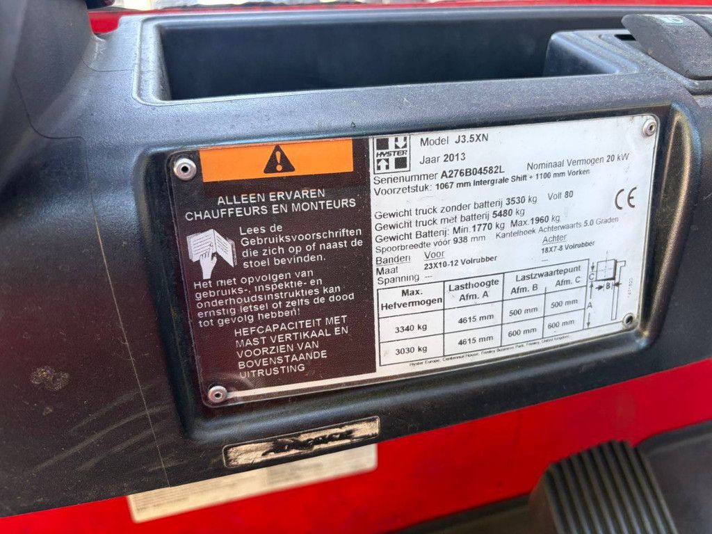 Hyster J3.5XN Electric Forklift 3340kg 4.61m 2013