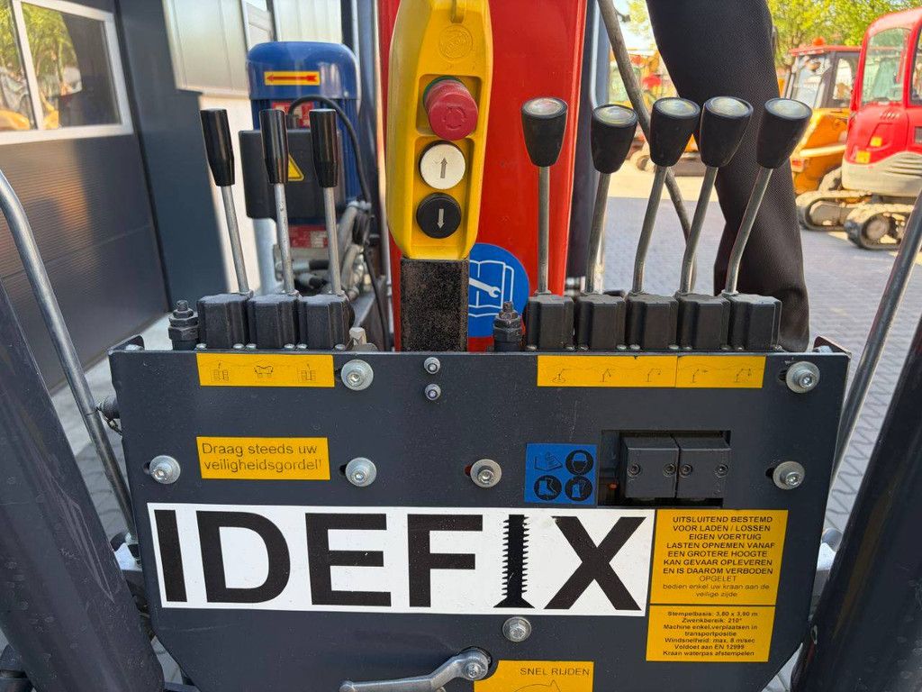 Van Bouwel Idefix 2510/2S2 Crane Electric + Petrol 11.2m 2010
