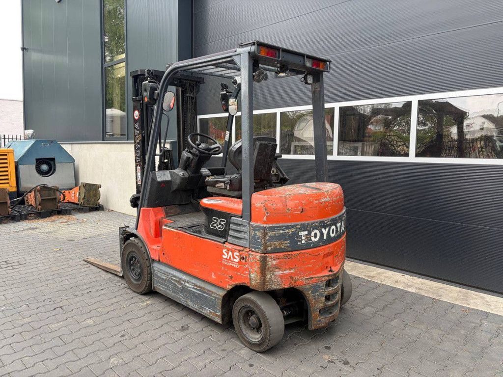 Heftruck Toyota 7FBMF25 Elektrisch 2500kg 5.0m 2009