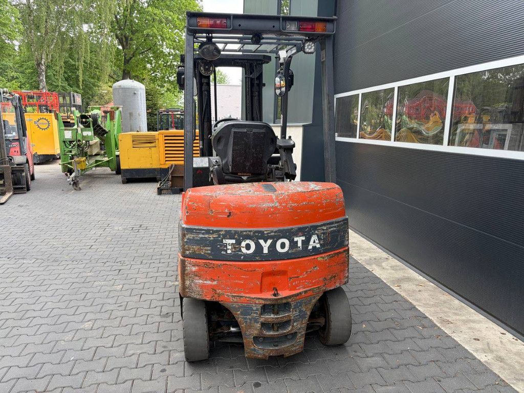 Heftruck Toyota 7FBMF25 Elektrisch 2500kg 5.0m 2009