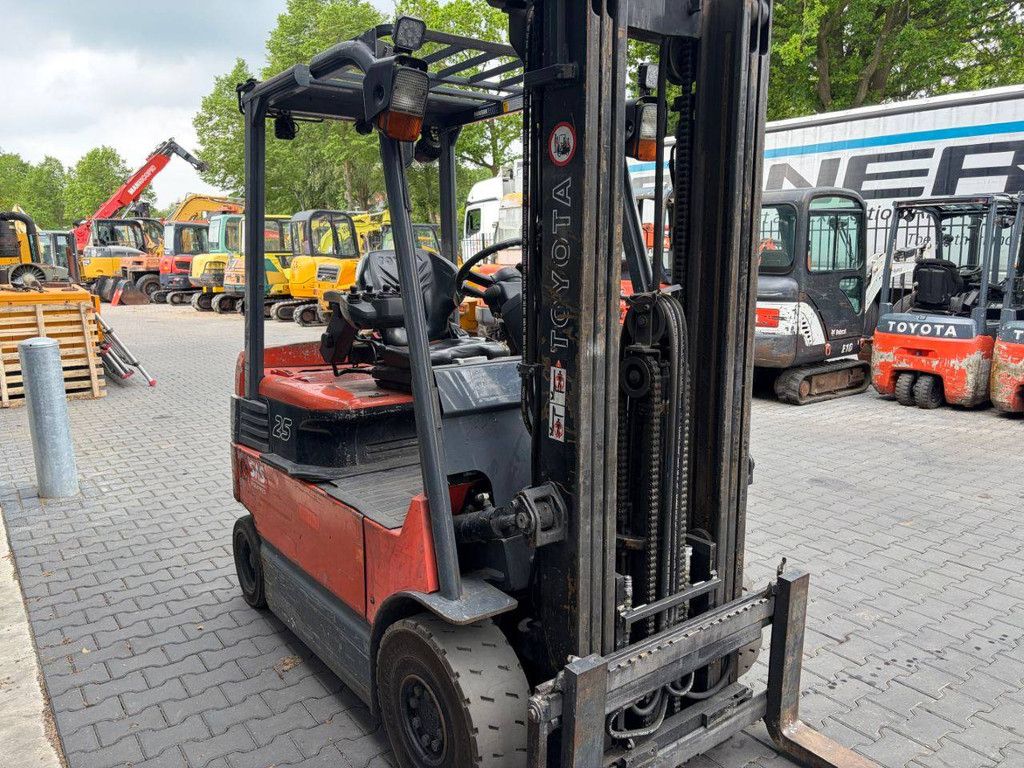 Heftruck Toyota 7FBMF25 Elektrisch 2500kg 5.0m 2009
