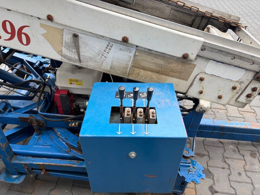 Pan lift Klaas HV 21/5M Petrol 300kg 21m 1997