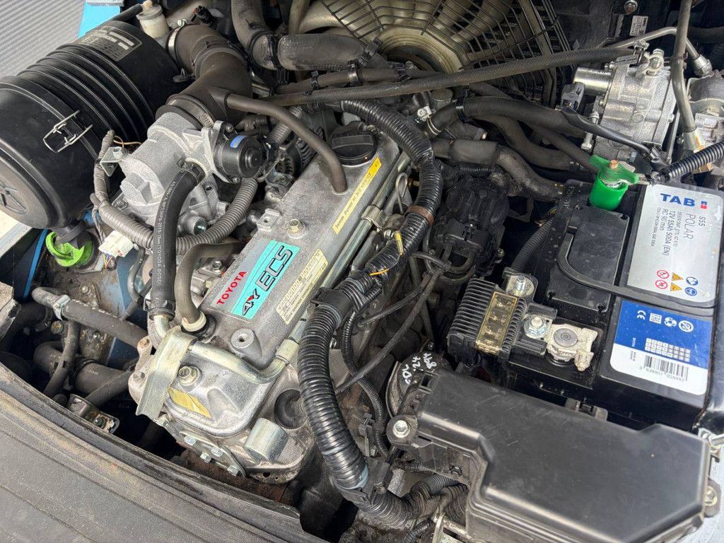 Gabelstapler Toyota 06-8FG25F LPG 2500kg 4,3m 2019