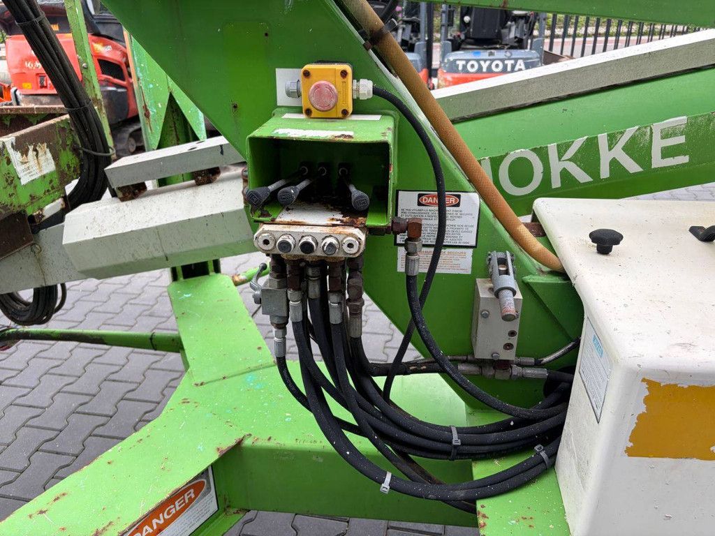 Anhängermontierte Hubarbeitsbühne Niftylift 170HE 1999