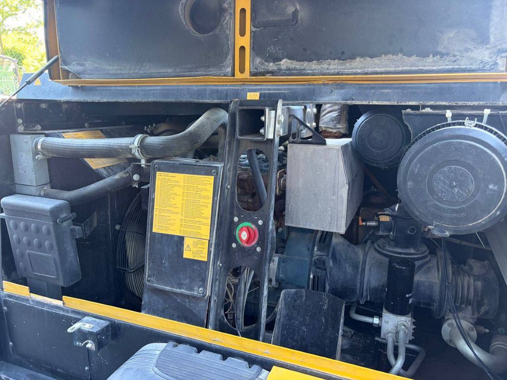 Mobiler Kompressor Kaeser M115 Diesel 83,5 kW 2016
