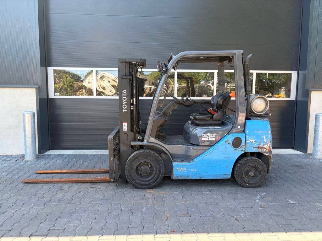 Forklift Toyota 06-8FG25F LPG 2500kg 4.3m 2019