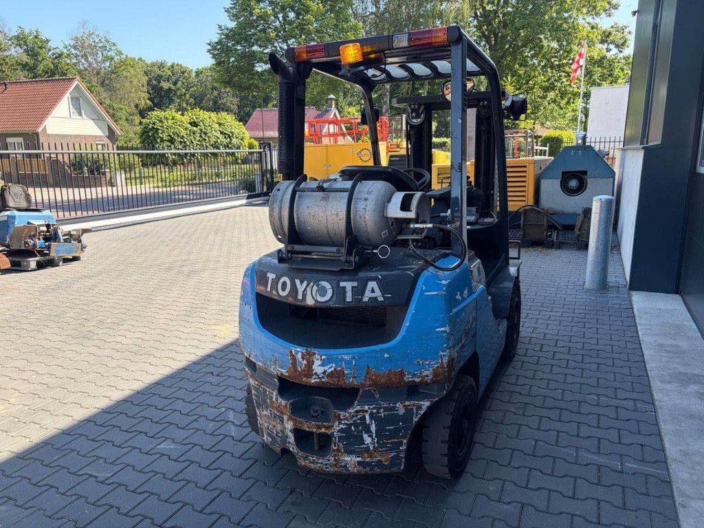 Forklift Toyota 06-8FG25F LPG 2500kg 4.3m 2019