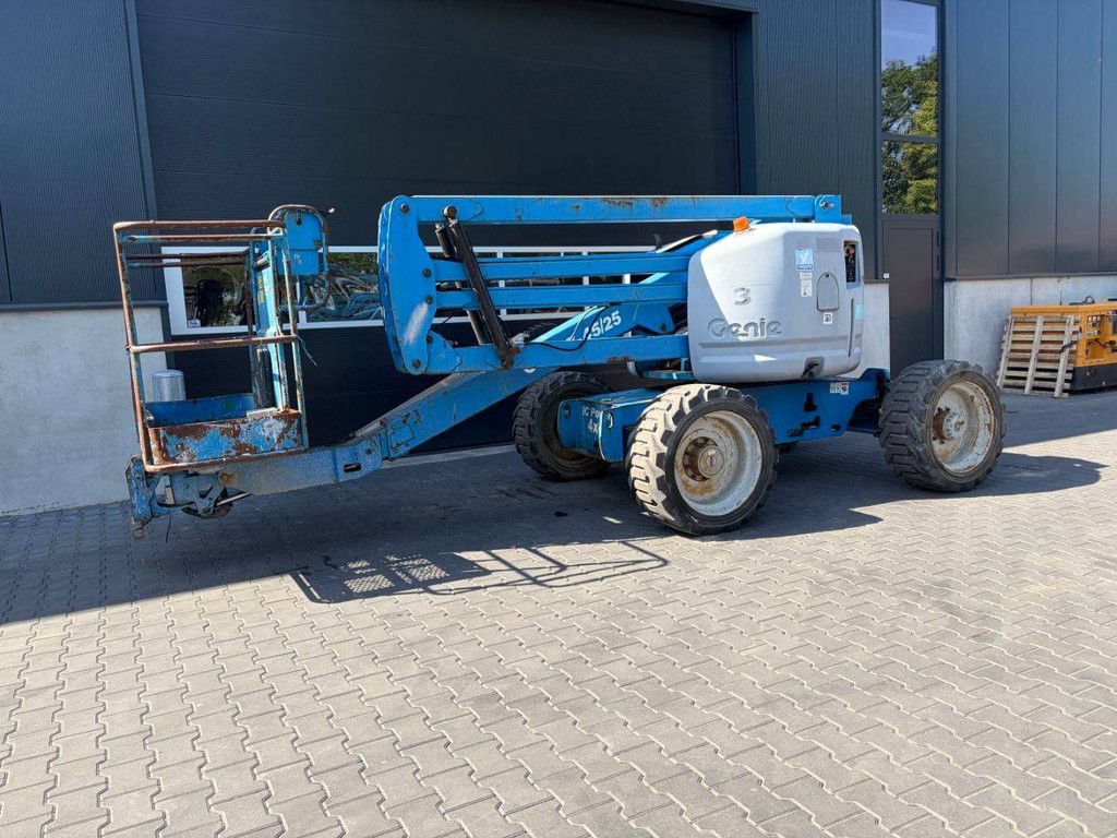 Articulating boom lift Genie Z-45/25 Diesel 227kg 15.9m 2005