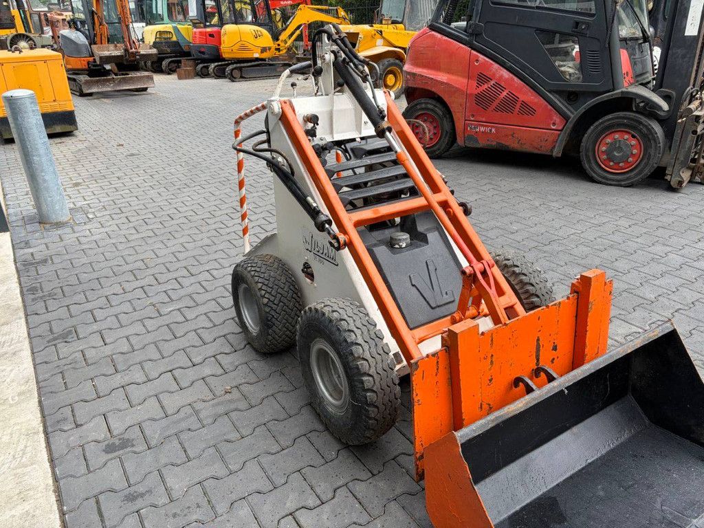 Wiljam VL100 Petrol Skid Steer Loader