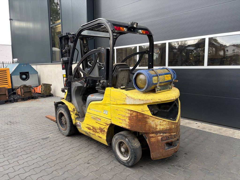 Forklift Mitsubishi FG30N LPG 2900kg 4.7m 2006