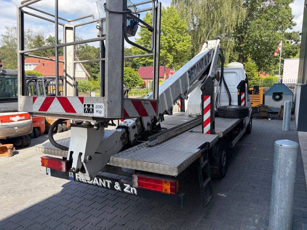 LKW-Arbeitsbühne Mercedes 311 CDI Diesel 20 m 2004