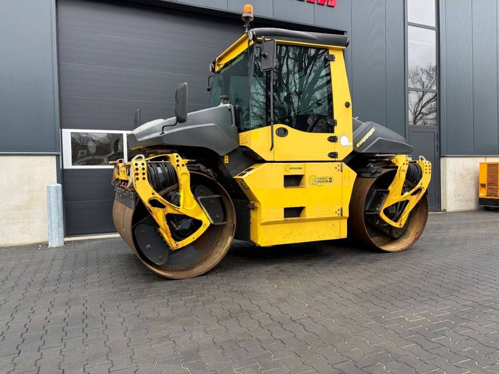 Compactor Bomag BW 174 AP-4i AM Diesel 2017