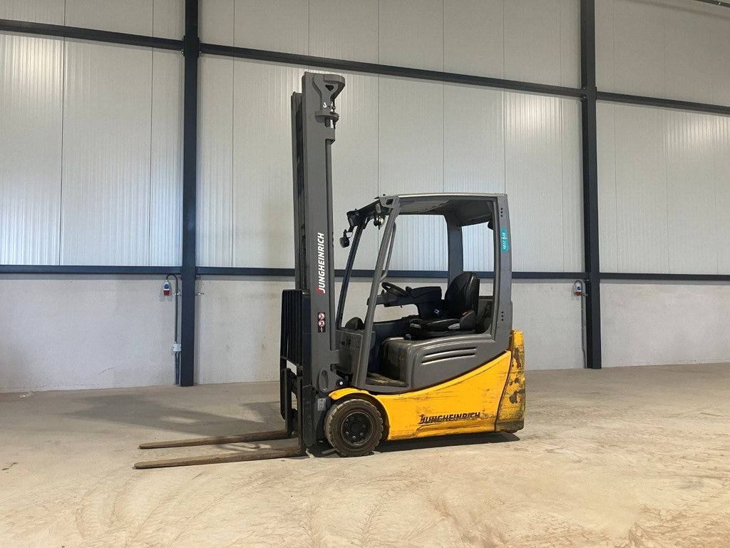 Gabelstapler Jungheinrich EFG 218k Elektro 1800kg 7m 2019
