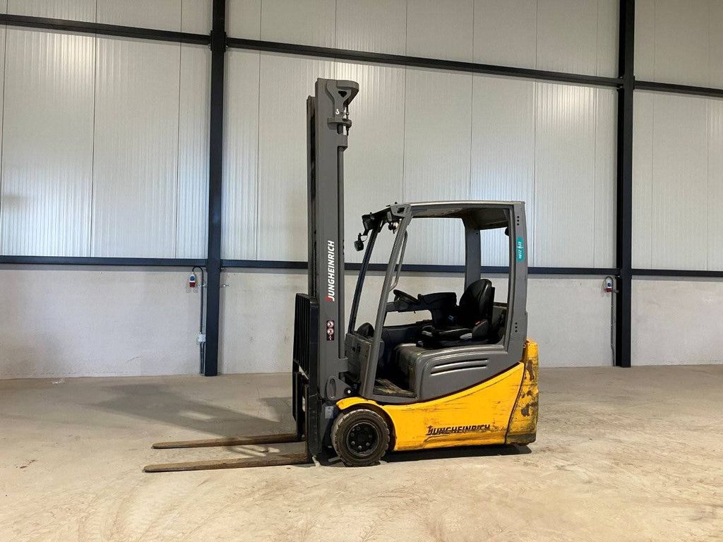 Gabelstapler Jungheinrich EFG 218k Elektro 1800kg 7m 2019