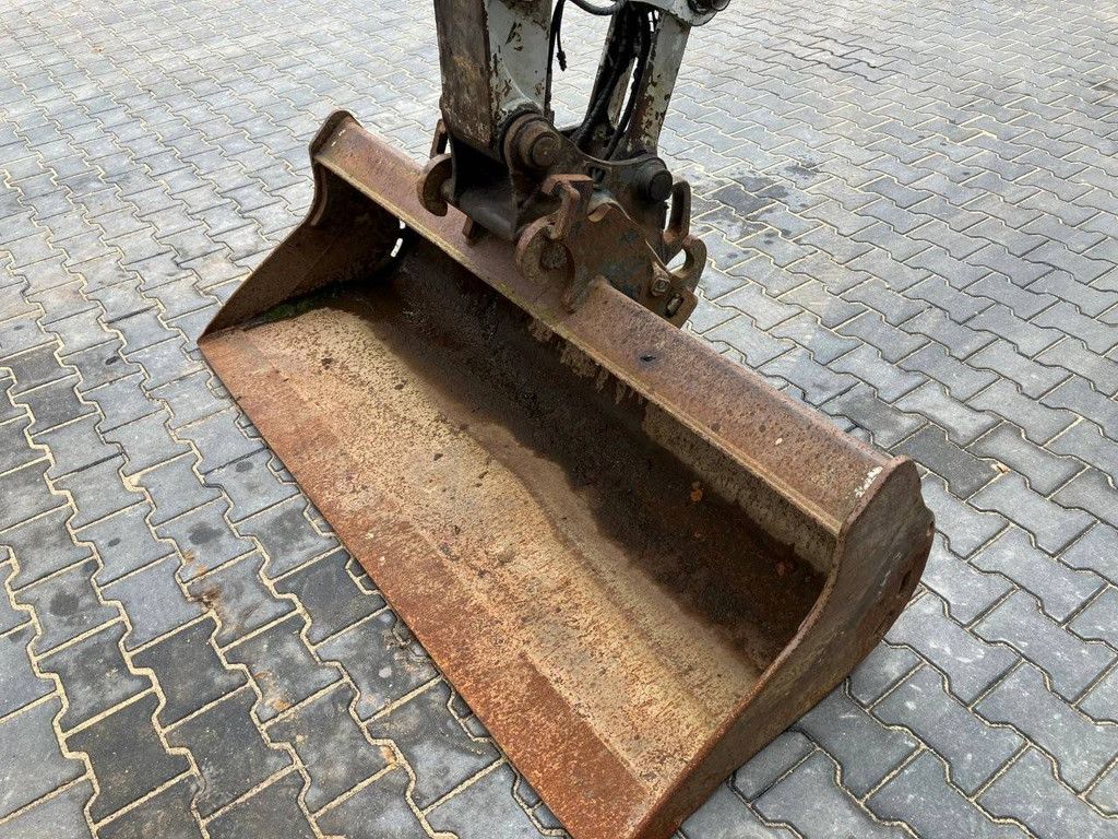 Rupsgraafmachine Takeuchi TB280FR Diesel 2018