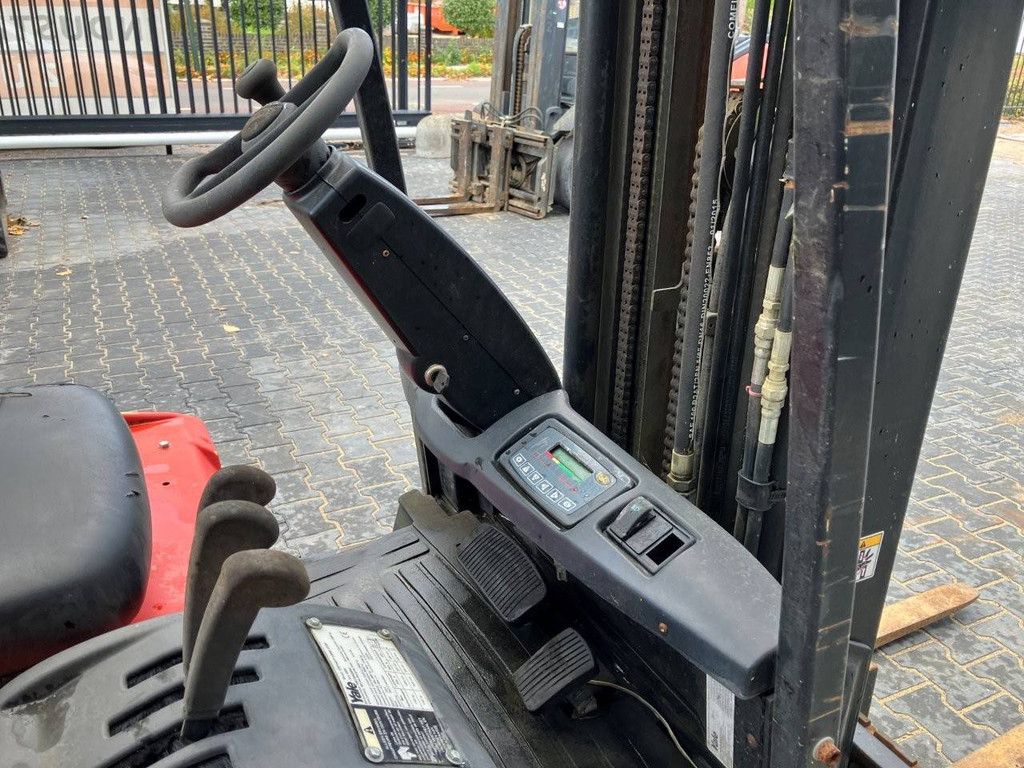 Heftruck Yale ERP16ATF (SWB) E2380 Elektrisch 1600kg 5.5m 2009
