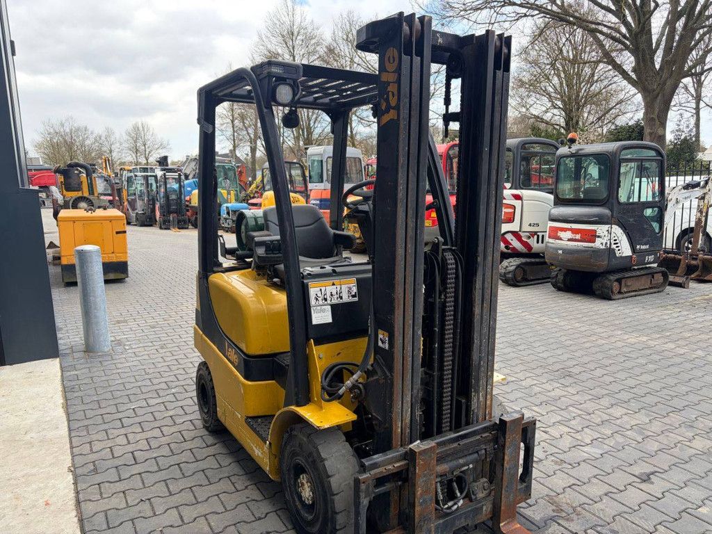 Forklift Yale GLP20SVX LPG 1770kg 4.9m 2006